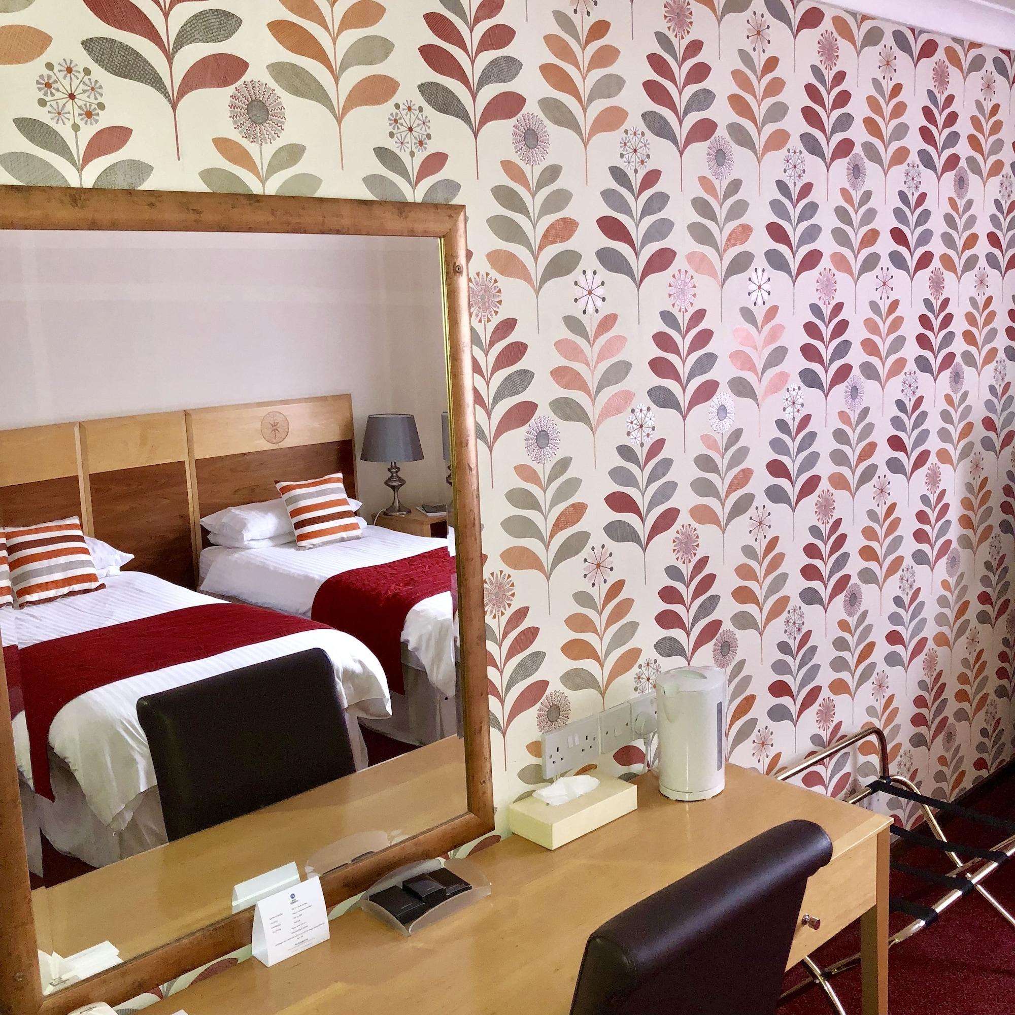 Best Western Compass Inn Tormarton Ngoại thất bức ảnh