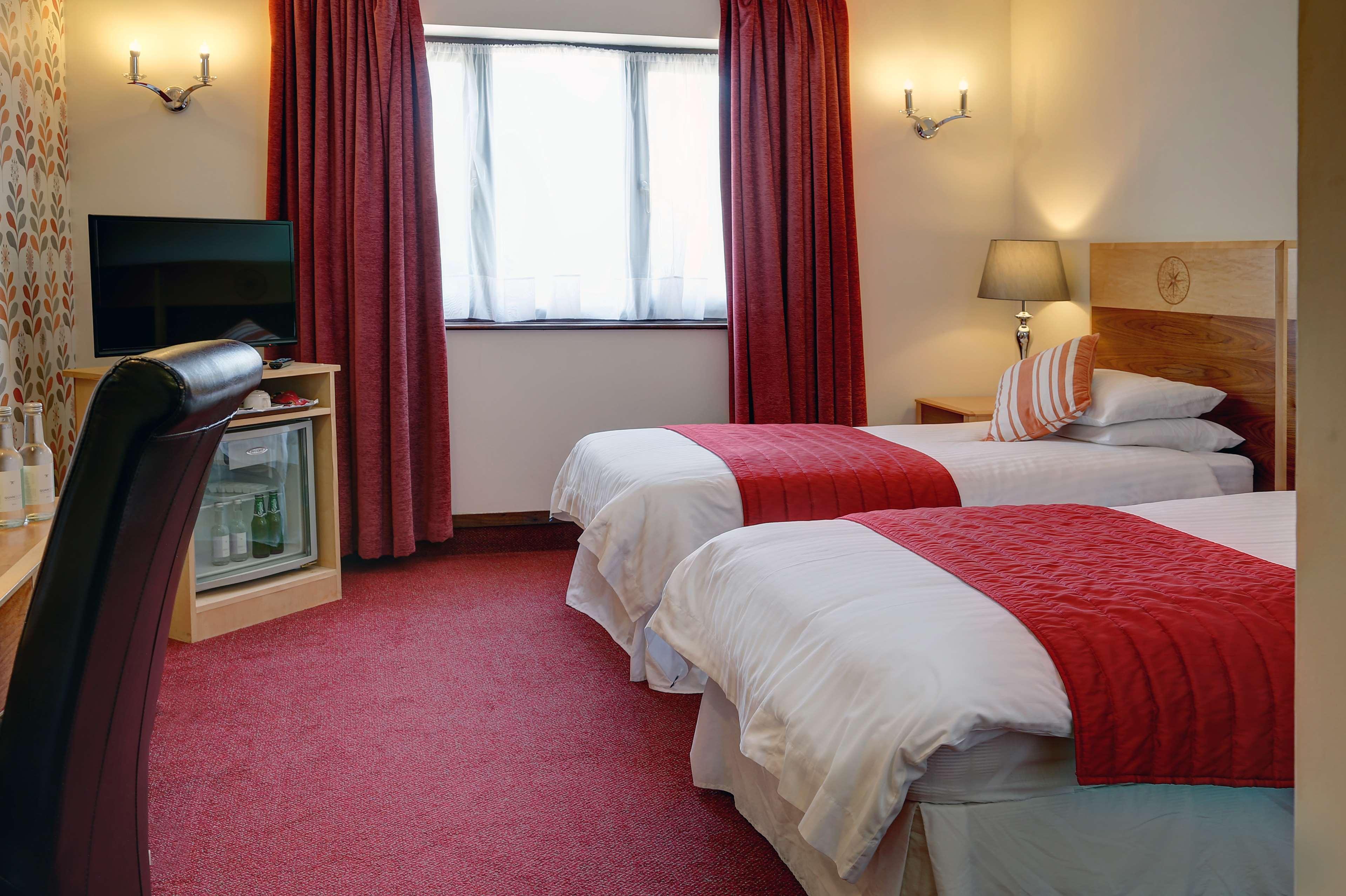 Best Western Compass Inn Tormarton Ngoại thất bức ảnh